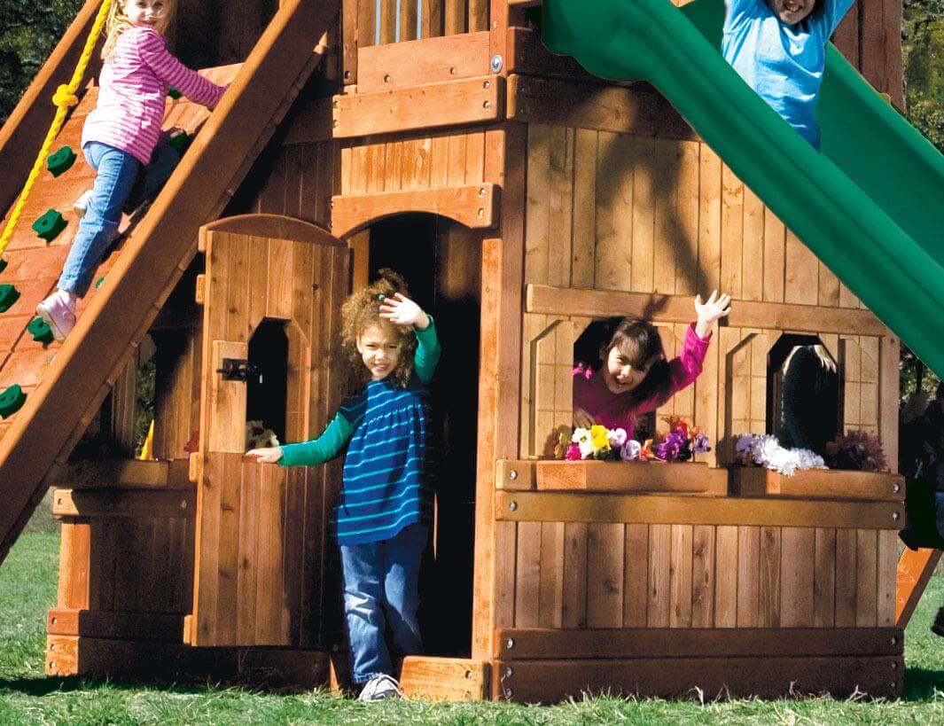 149 Playhouse Monster Clubhouse