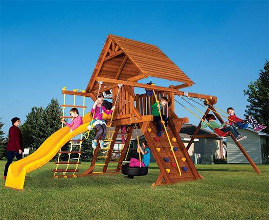 24E Carnival Castle Pkg II with Wood Roof