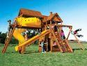 75L Monster Clubhouse Pkg V Maxed Out Huckleberry Hideout Playset