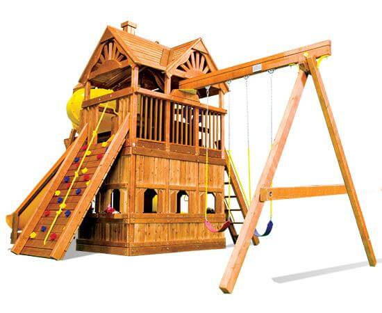 75L Monster Clubhouse Pkg V Maxed Out Huckleberry Hideout Playset