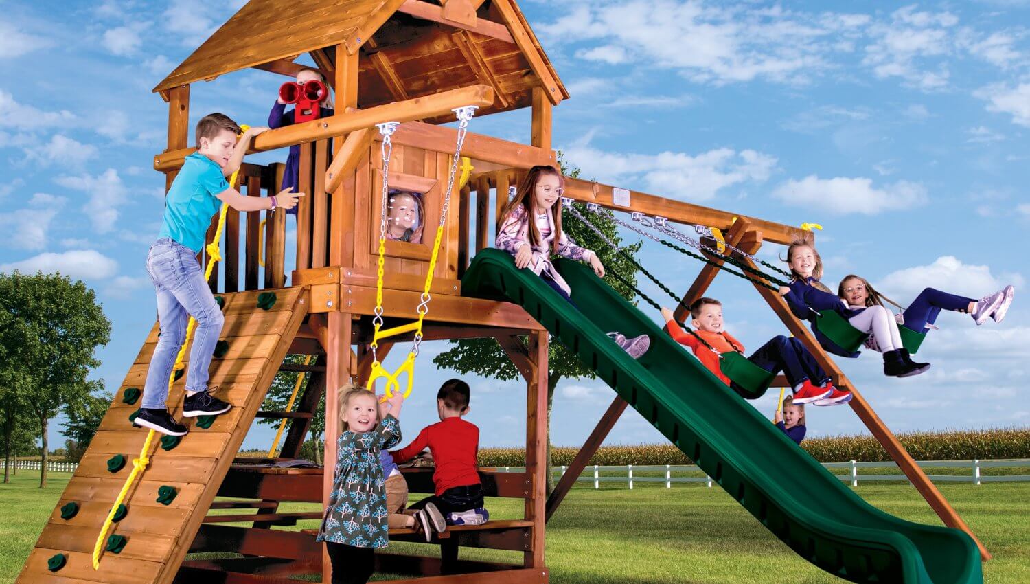 29D Circus Clubhouse Pkg II with Wooden Roof